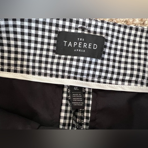 White House Black Market Gingham Tapered Ankle Pants - Picture 5 of 10
